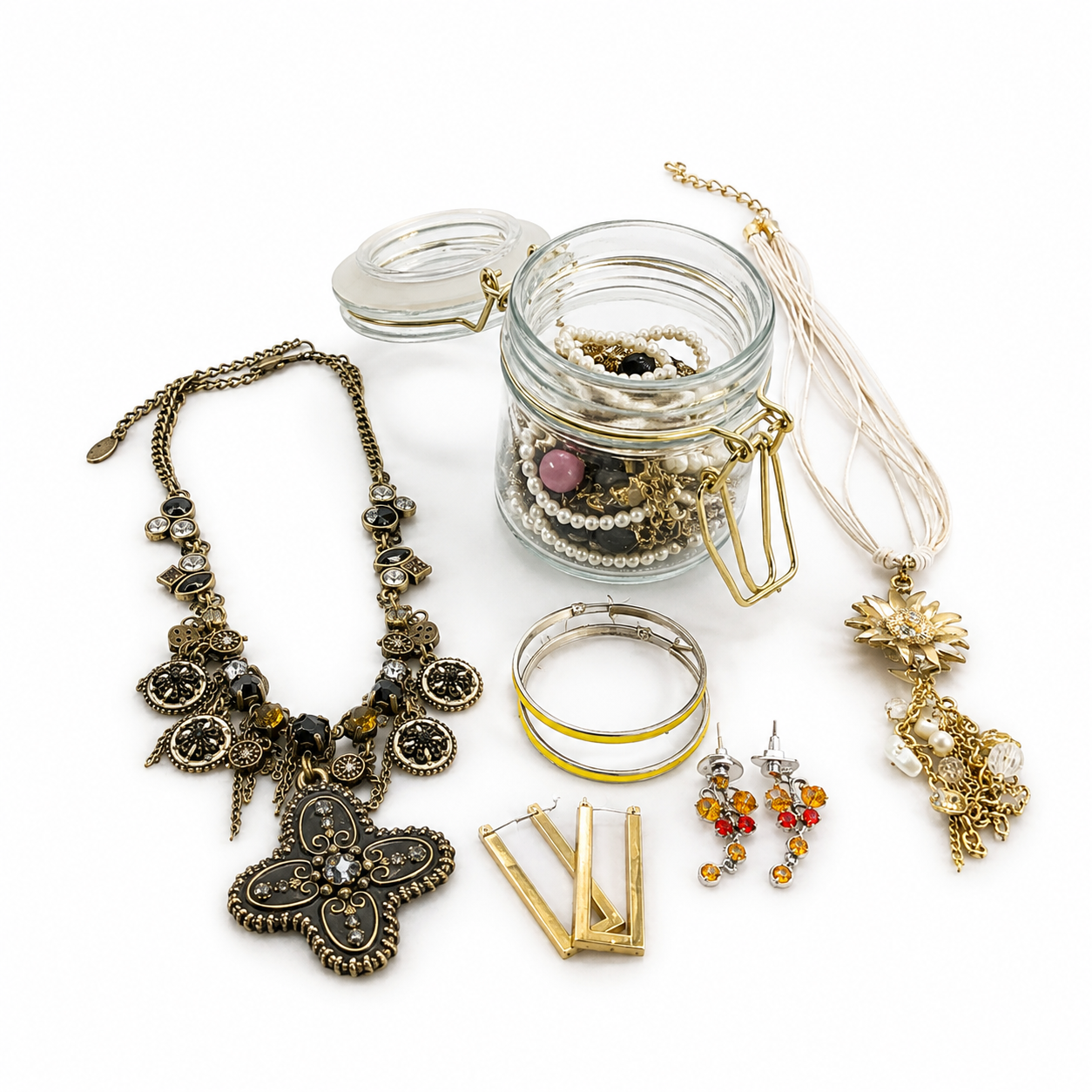 Vintage Treasure Jar – 5 Handpicked Vintage Jewelry Pieces