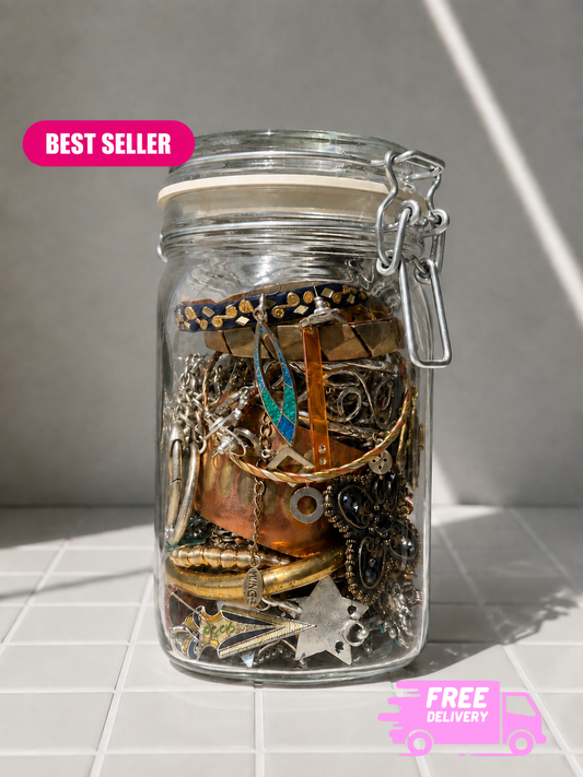 35 pieces  ✨ The best Seller Vintage Jewellery Jar